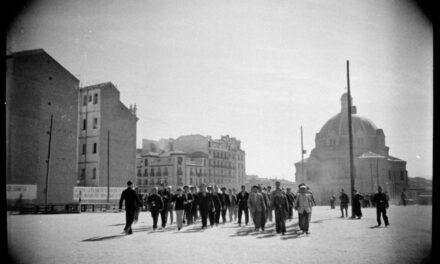 Foto con Historia: Salesianos Estrecho y el 5º Regimiento