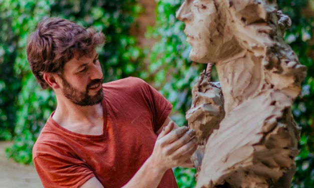 Martín Lagares, distinguido con la bandera de Andalucía de las Artes