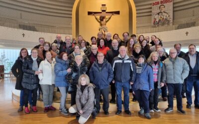 Los jóvenes de las parroquias salesianas en clave de sinodalidad