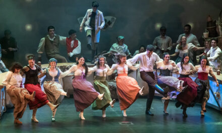 La magia de La Bella y la Bestia envuelve la Gala de los Premios Populares 2026