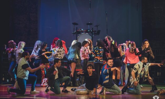 Tesalín se sube a las tablas con ‘Vivimos siempre juntos’ 