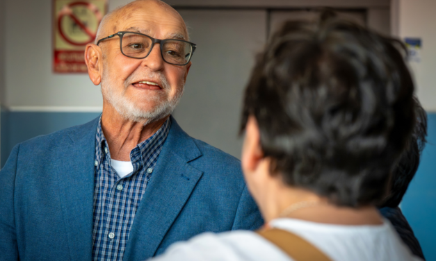 El cariño de tres provincias abraza a Pepe, «el cura de los Primeros»