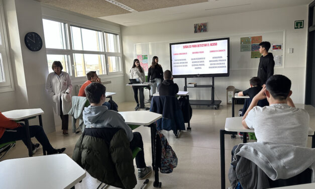 Jóvenes que educan a jóvenes frente al bullying