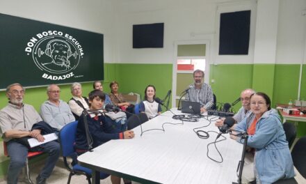 Generaciones que dialogan en el Podcast de Salesianos Badajoz