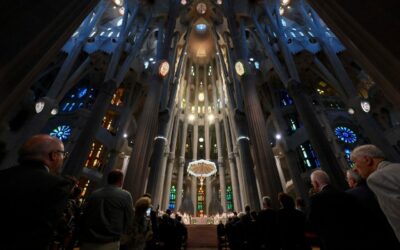 La ciudad de Barcelona “Alza la mirada” ante la visita de León XIV