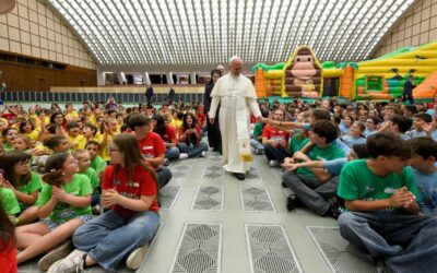 León XIV visitó un campamento para niños ‘muy salesiano’ en el Vaticano