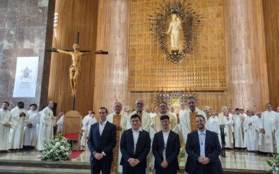 “Un servicio de entrega permanente a los Jóvenes”