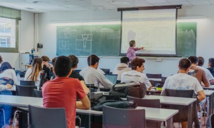 Los graduados de la Escuela Universitaria Salesiana de Sarrià avalan el modelo educativo salesiano