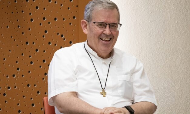 «Solo tomando la cruz podemos seguir verdaderamente a Jesús»