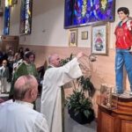 La Basílica de María Auxiliadora bendice una Imagen de San Carlo Acutis