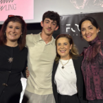 El actor Valentín Martínez emociona en Linares con ‘La bola negra’