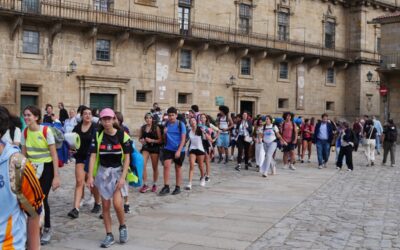 Caminando hacia Santiago: jóvenes de las casas salesianas se hacen peregrinos