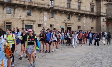 Caminando hacia Santiago: jóvenes de las casas salesianas se hacen peregrinos